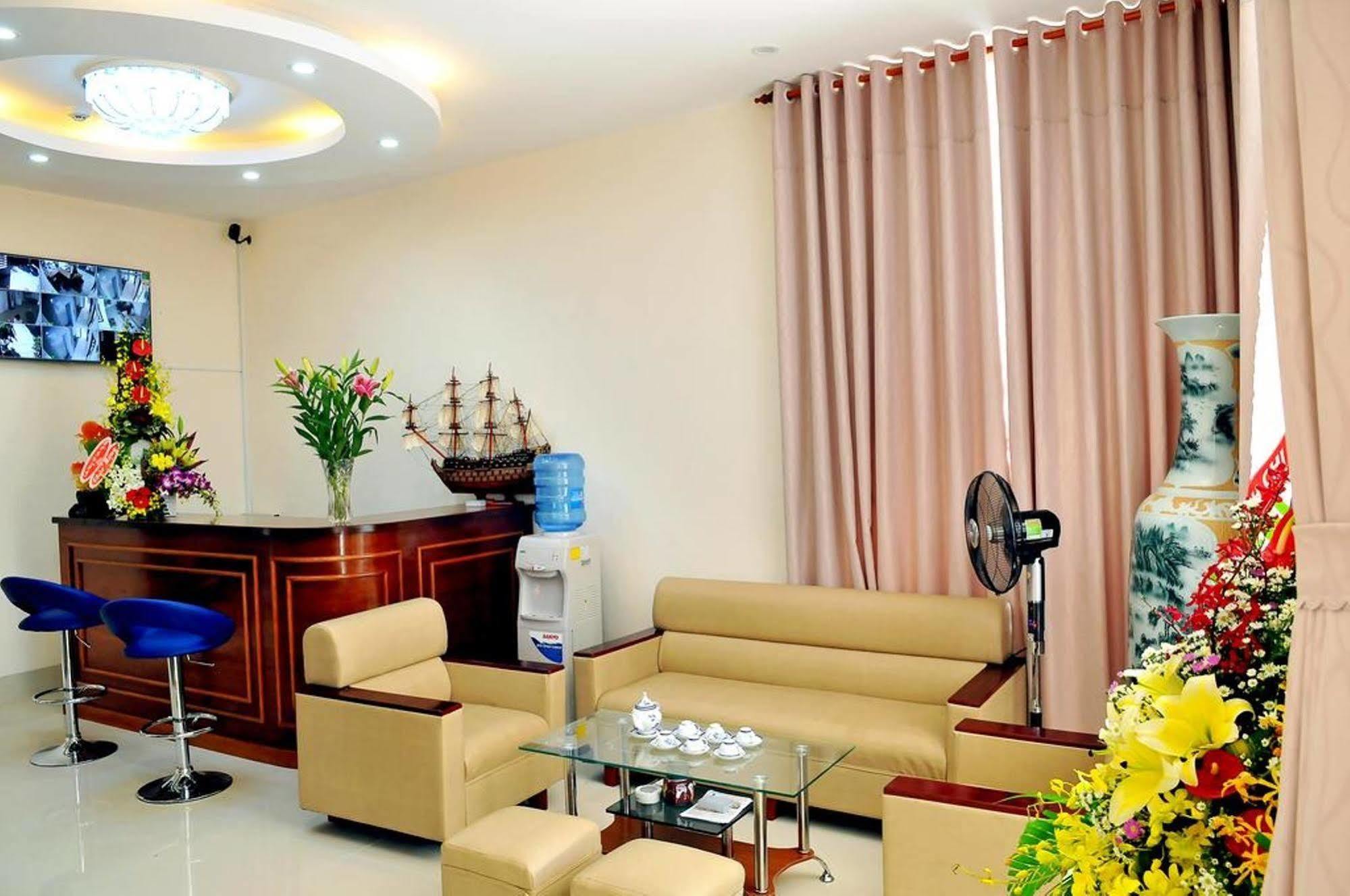 Lotus Apartment Hotel Vung Tau Esterno foto