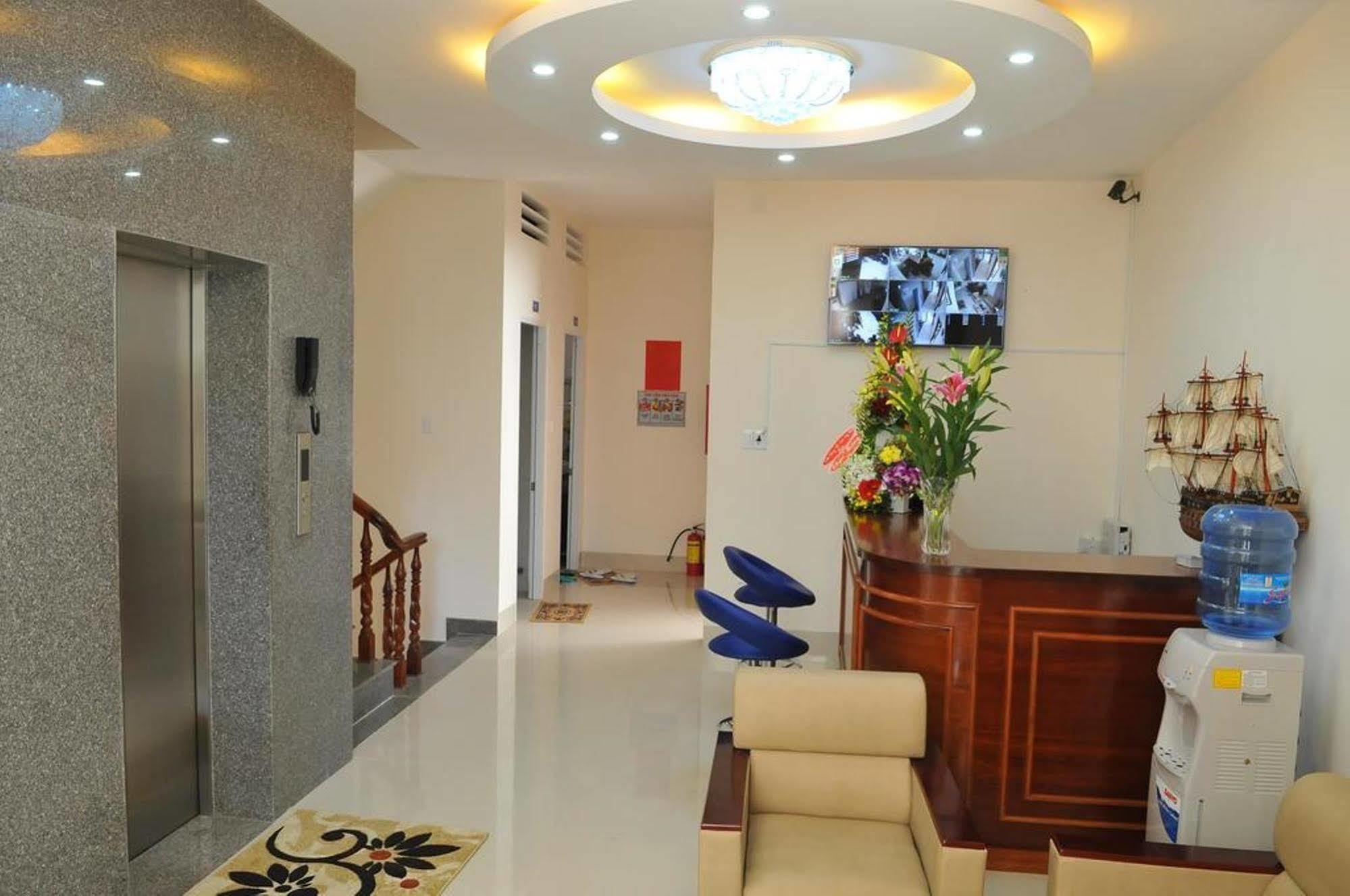 Lotus Apartment Hotel Vung Tau Esterno foto