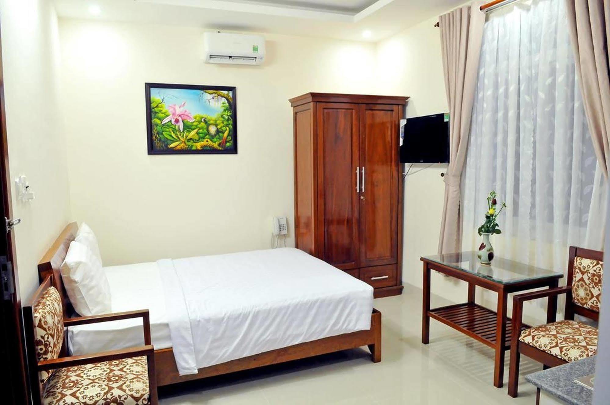 Lotus Apartment Hotel Vung Tau Esterno foto
